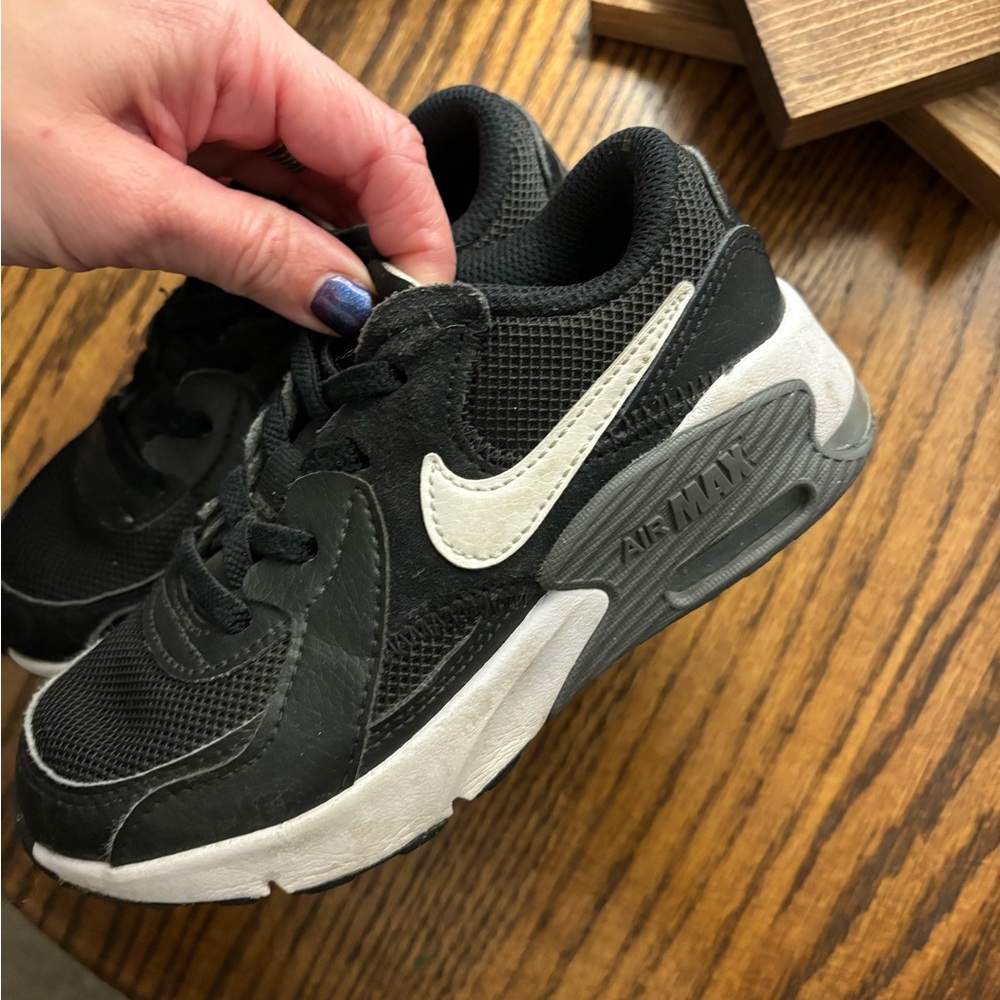 11c Nike Airs